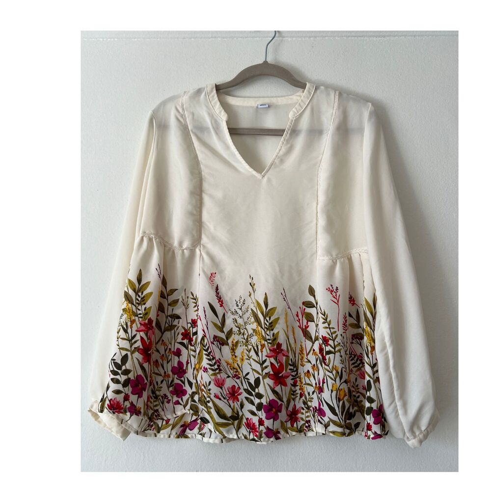 Old Navy Women's Top Size S Blouse Floral Relax long sleeve
